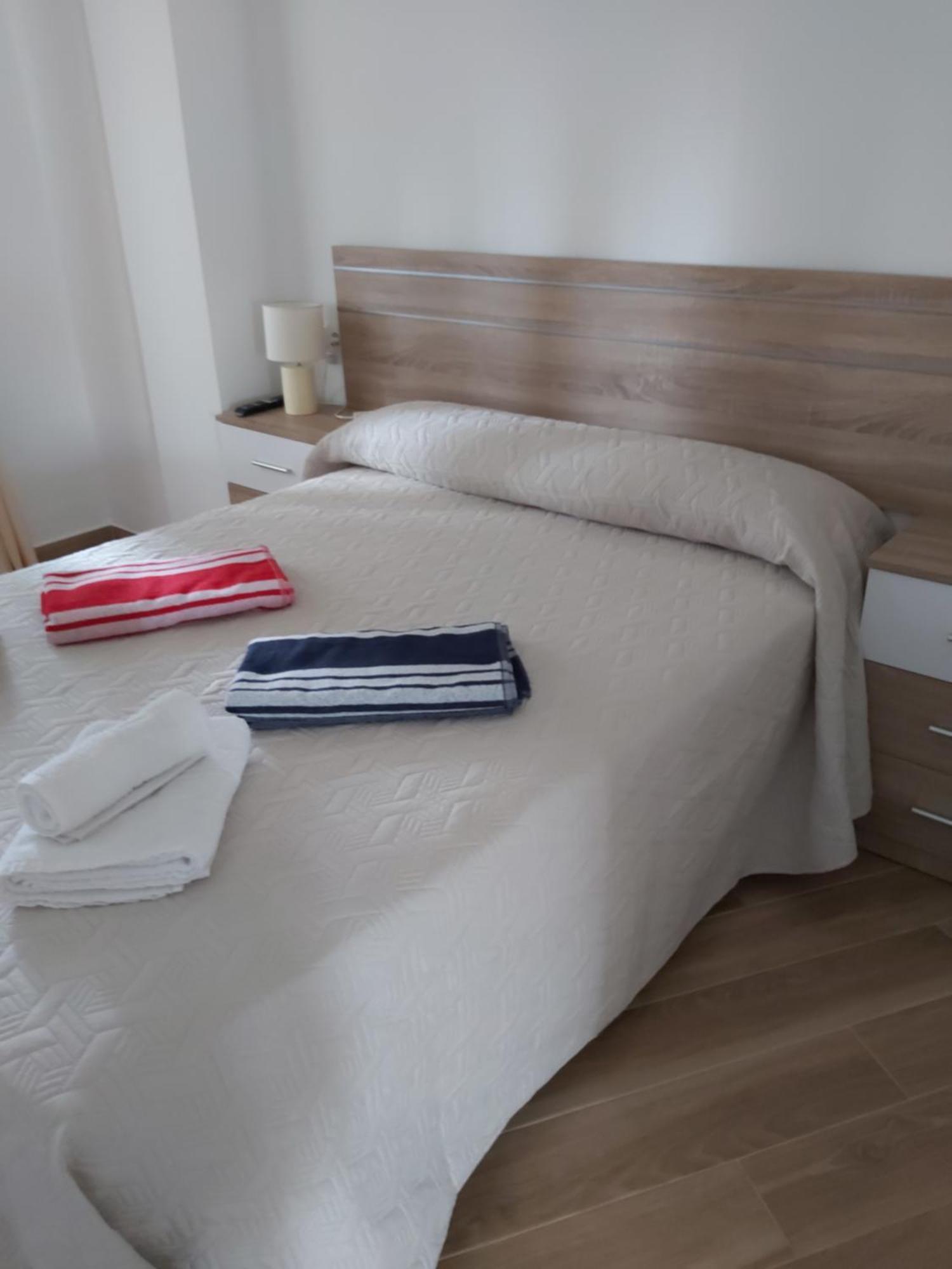 Apartamento La Casa Del Abuelo Nerja Ngoại thất bức ảnh