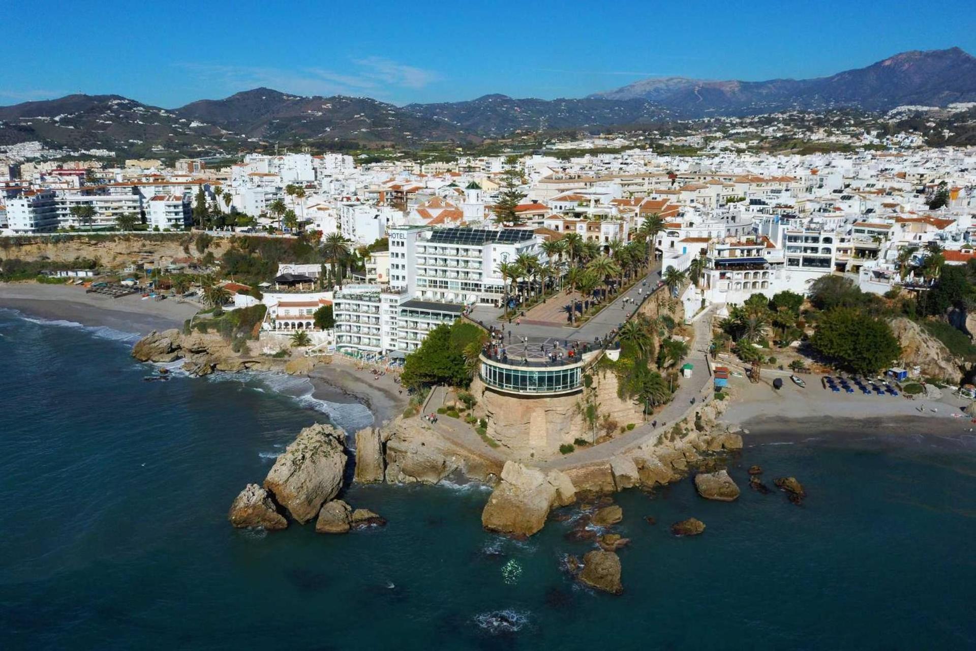 Apartamento La Casa Del Abuelo Nerja Ngoại thất bức ảnh